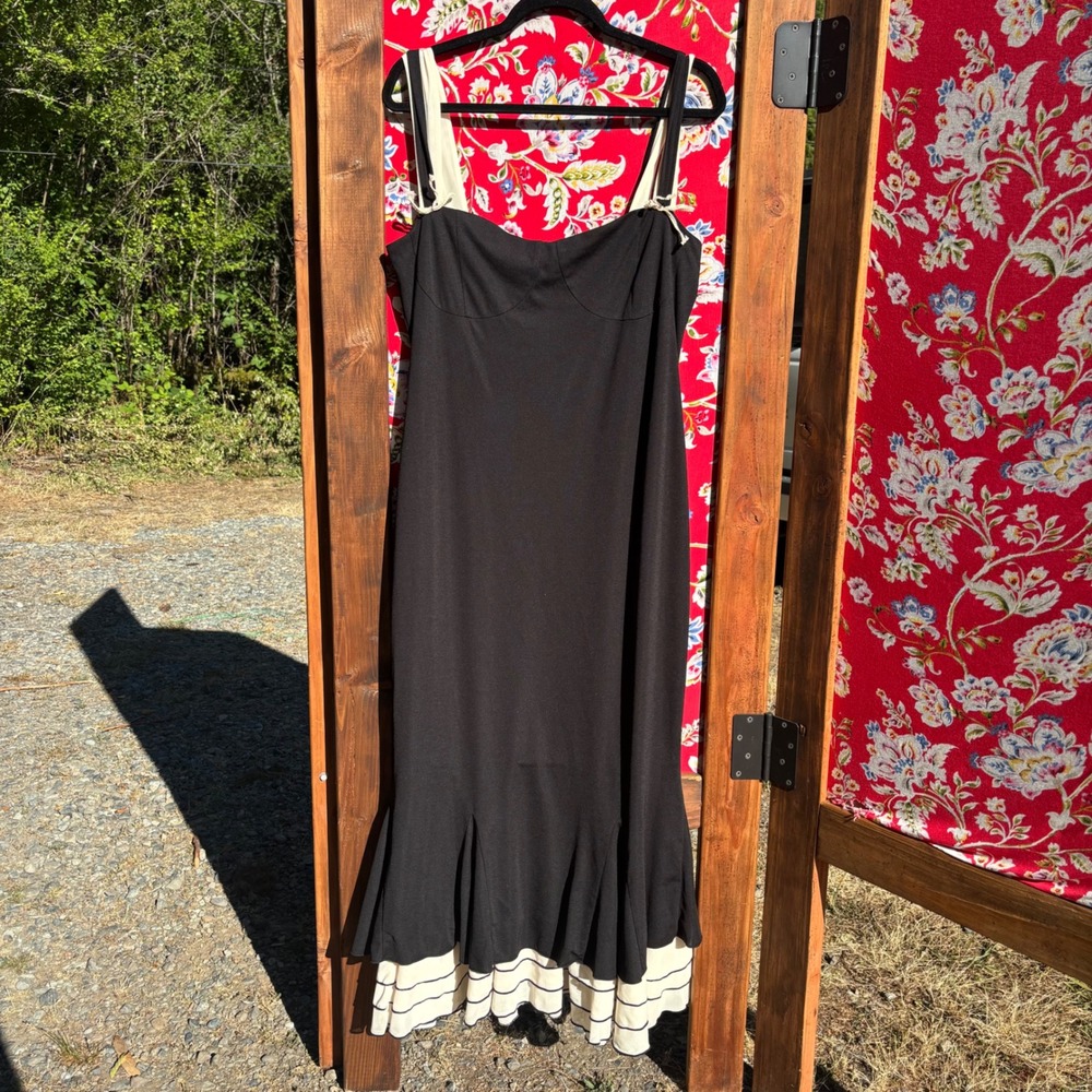 NWT Black Cream Bowtie Ruffle Hem Coquette Wedding Guest Maxi Dress Size XL